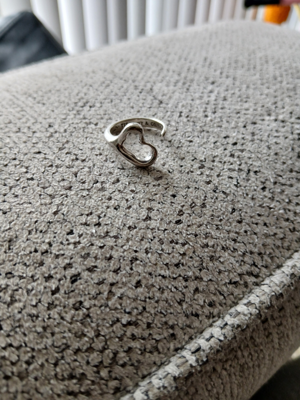 Tiffany & CO. Open Heart Ring